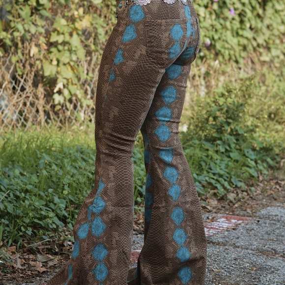 Rock & Roll Denim Snake Print Jean - Picture 2 of 11